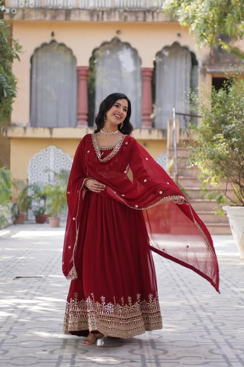 PREMIUM DESIGNER READYMADE GOWN COLLECTIONS.