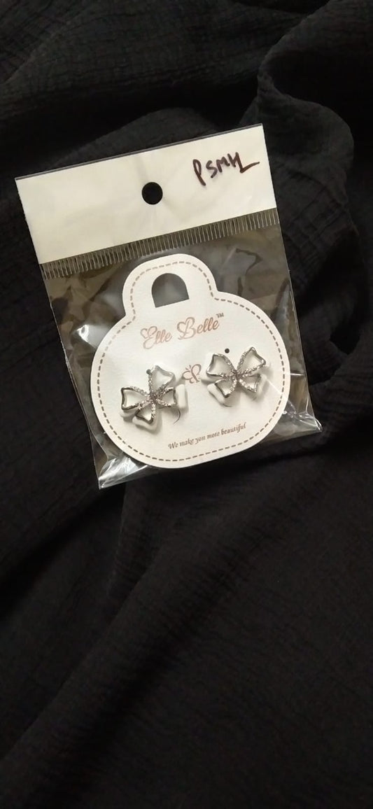 Korean Earrings: The Ultimate Accessory